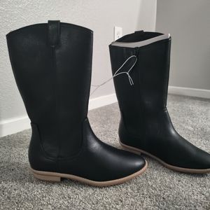 Girls tall boots size 3